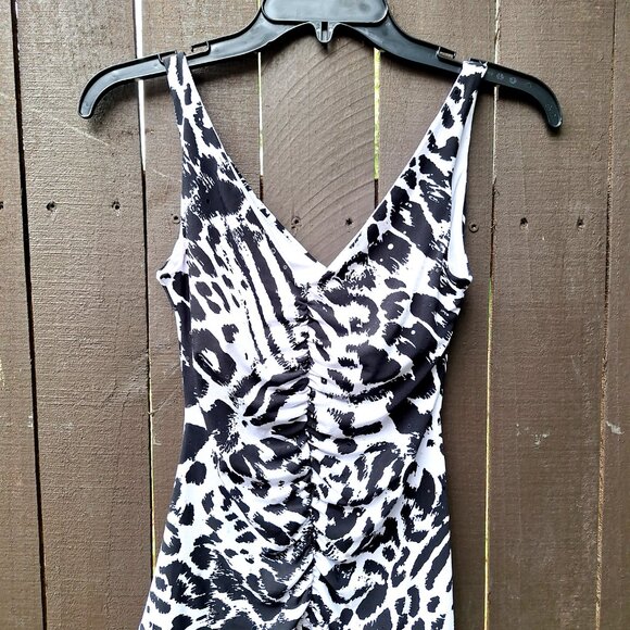 Cache Black and White Animal Print Tank Top - Picture 2 of 6